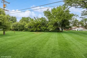 1803 Balmoral Ave, Westchester, IL 60154 - Photo 24