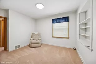 1803 Balmoral Ave, Westchester, IL 60154 - Photo 16