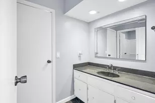 4 Genevieve Ln, Champaign, IL 61822 - Photo 36