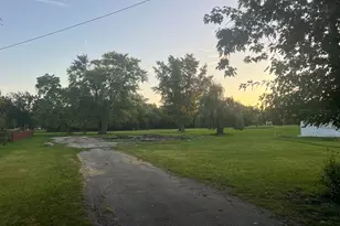 3533 Flossmoor Rd, Homewood, IL 60430 - Photo 1