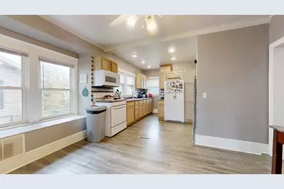 1311 W Hill Street, Champaign, IL 61821 - Photo 6