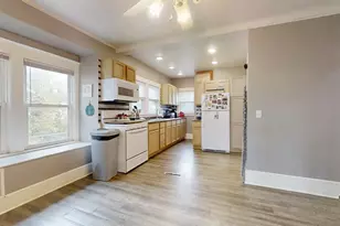 1311 W Hill St, Champaign, IL 61821 - Photo 6