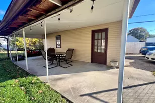 1311 W Hill St, Champaign, IL 61821 - Photo 20