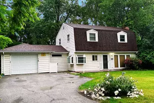 18210 Perth Ave, Homewood, IL 60430 - Photo 2