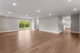 1205 Broadmoor Dr, Champaign, IL 61821 - Photo 14