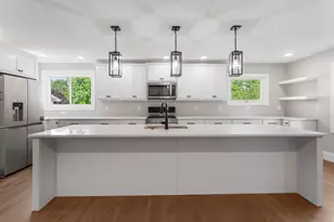 1205 Broadmoor Dr, Champaign, IL 61821 - Photo 8