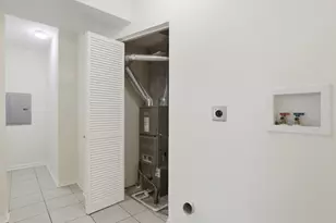 8554 W Bruce Dr, Niles, IL 60714 - Photo 14