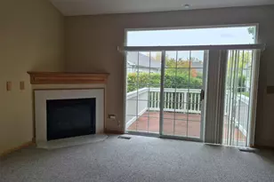 1622 Captiva Dr, Aurora, IL 60504 - Photo 4