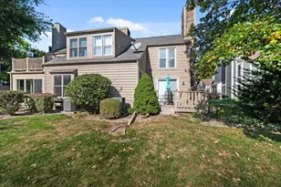 55 Whittington Course, Saint Charles, IL 60174 - Photo 34