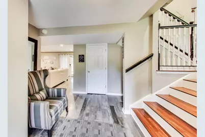 32362 N Pine Avenue, Grayslake, IL 60030 - Photo 4