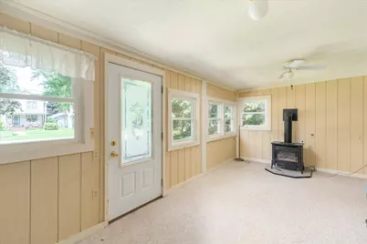 303 N Euclid Avenue, Princeton, IL 61356 - Photo 4
