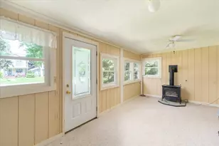 303 N Euclid Ave, Princeton, IL 61356 - Photo 4