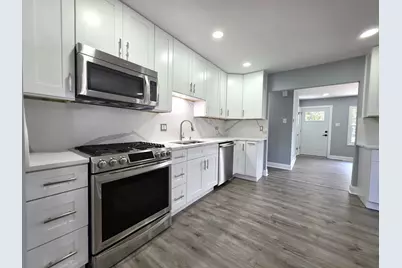 1712 Poplar Avenue, Hanover Park, IL 60133 - Photo 6