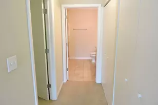 8255 Skokie Blvd, Skokie, IL 60077 - Photo 6