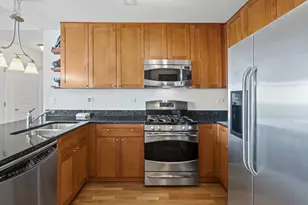 1199 E Port Clinton Rd, Vernon Hills, IL 60061 - Photo 2