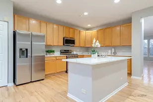 1182 Georgetown Way, Vernon Hills, IL 60061 - Photo 16