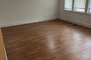 8416 S Euclid Ave, Chicago, IL 60617 - Photo 2