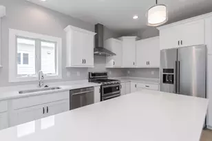 520 S 6th St, Fairbury, IL 61739 - Photo 18
