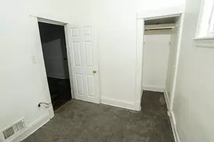 12402 S Green St, Calumet Park, IL 60827 - Photo 16