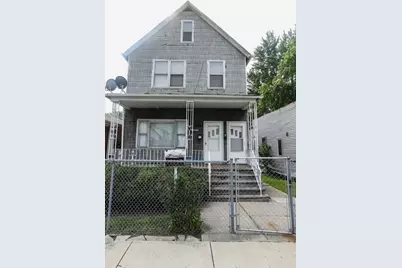 12402 S Green Street, Calumet Park, IL 60827 - Photo 2