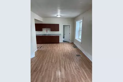 411 Leach Avenue, Joliet, IL 60432 - Photo 2