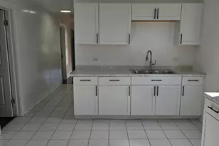 5740 S Elizabeth St, Chicago, IL 60636 - Photo 14