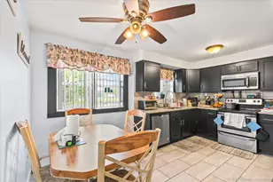 7110 W 107th St, Worth, IL 60482 - Photo 8