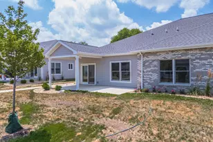 514 S 6th St, Fairbury, IL 61739 - Photo 2