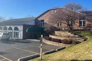 4301 W Shamrock Ln, McHenry, IL 60050 - Photo 12