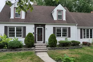 18005 Arcadia Ave, Lansing, IL 60438 - Photo 1