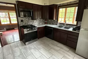 18005 Arcadia Ave, Lansing, IL 60438 - Photo 10