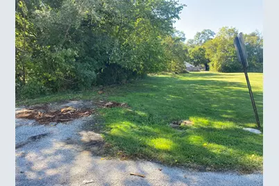 14717 E Riverside Drive, South Holland, IL 60473 - Photo 4