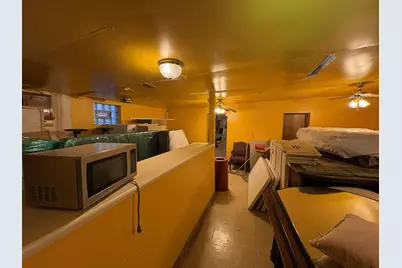 391 E Kensington Avenue, Chicago, IL 60628 - Photo 8