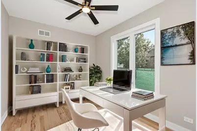 9322 S Trumbull Avenue, Evergreen Park, IL 60805 - Photo 8