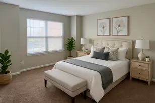 1256 N Split Oak Cir, Round Lake Beach, IL 60073 - Photo 6