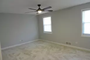 407 Beechwood Dr, Westmont, IL 60559 - Photo 14