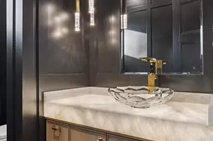 147 N Myrtle Ave, Elmhurst, IL 60126 - Photo 14