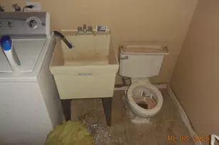 [Address not provided], Lyons, IL 60513 - Photo 10