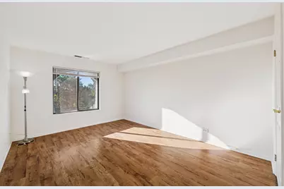 2050 Valencia Drive #405C, Northbrook, IL 60062 - Photo 8