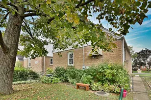 2428 West St, River Grove, IL 60171 - Photo 20