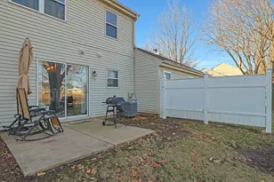 1620 Lexington Dr, Montgomery, IL 60538 - Photo 32