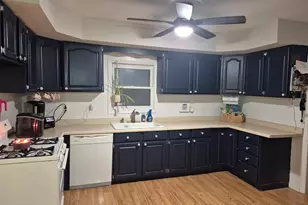 863 W Williams St, Kankakee, IL 60901 - Photo 6