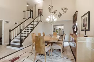 1272 Sandhurst Dr, Buffalo Grove, IL 60089 - Photo 2