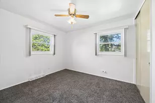 4005 Morton Ave, Downers Grove, IL 60515 - Photo 8