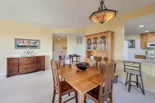 977 Harris Rd, Grayslake, IL 60030 - Photo 8