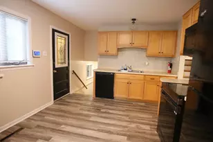 244 Thomas St, Park Forest, IL 60466 - Photo 6