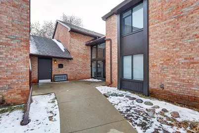 740 Saint Andrews Lane #38, Crystal Lake, IL 60014 - Photo 2