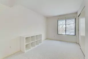 740 Saint Andrews Ln, Crystal Lake, IL 60014 - Photo 10