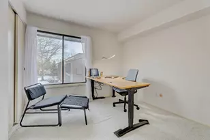 740 Saint Andrews Ln, Crystal Lake, IL 60014 - Photo 12