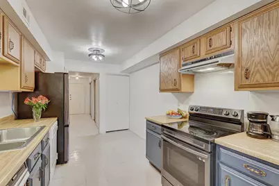 740 Saint Andrews Lane #38, Crystal Lake, IL 60014 - Photo 6